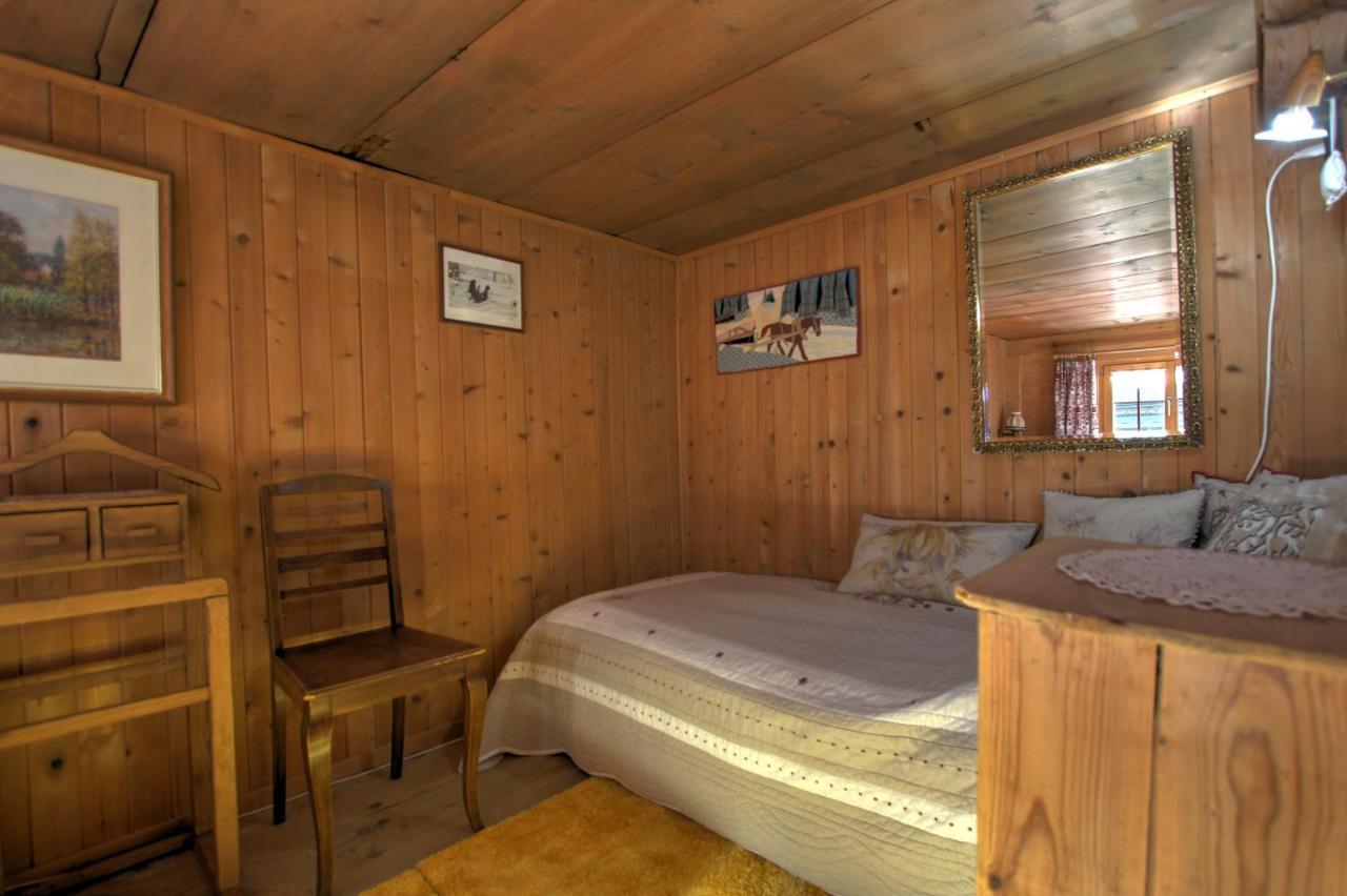 B&B La Pivoine Rossiniere Екстер'єр фото