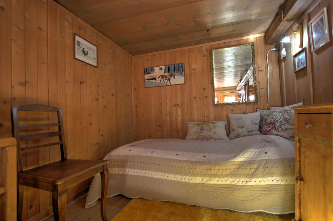 B&B La Pivoine Rossiniere Екстер'єр фото